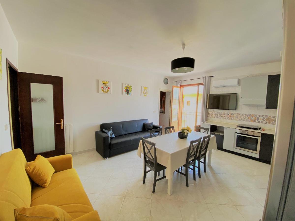 Made In Sicilia -In Centro, Aria Condizionata E No Ztl- City Centre, Aircon And No Ltz Apartment Castellammare del Golfo Exterior photo